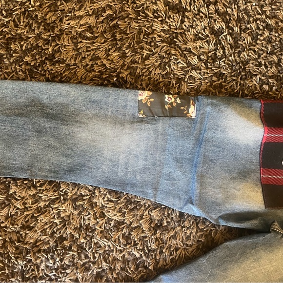 SH denim Capri jeans - Picture 8 of 10